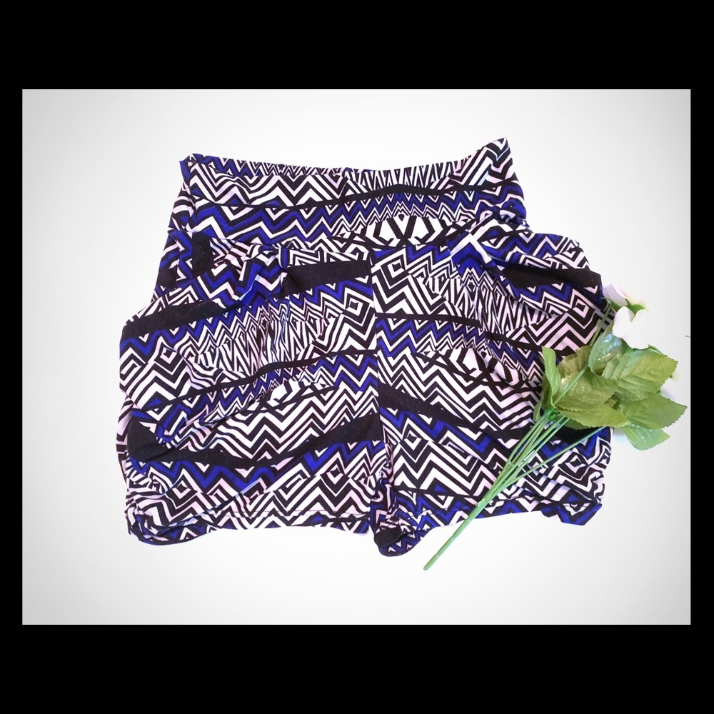 Blue Tribal Print shorts with Pockets!